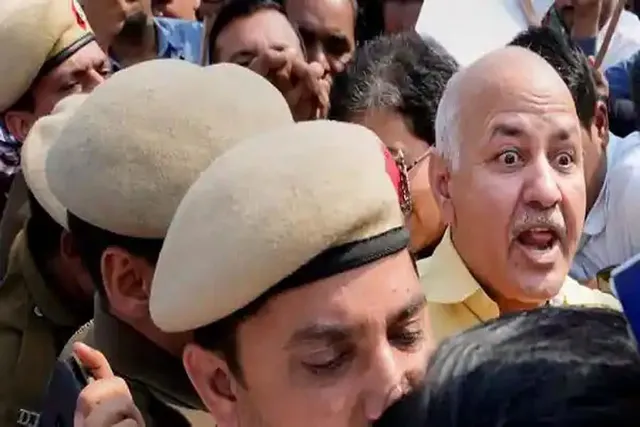 জেলেই থাকতে হবে,  ধর্মীয় ও আধ্যাত্মিক বই চাইলেন মণীশ সিসোদিয়া