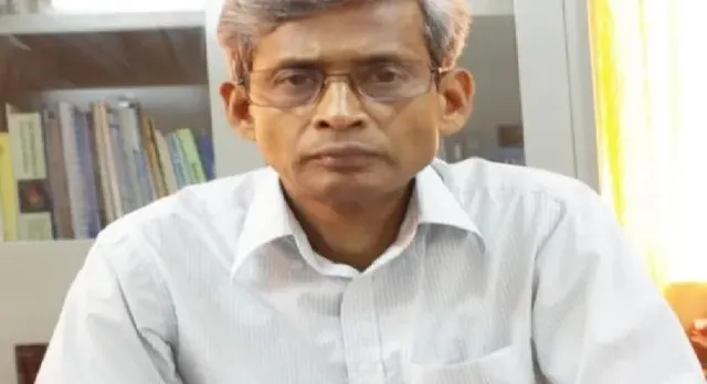 বিতর্কের আবহের পাল্টা পর্ষদ সভাপতি