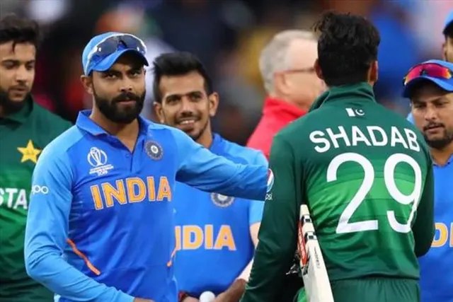 ভারত-পাক ম্যাচের টিকিট চাহিদা তুঙ্গে, ওয়েবসাইট বসে গেল