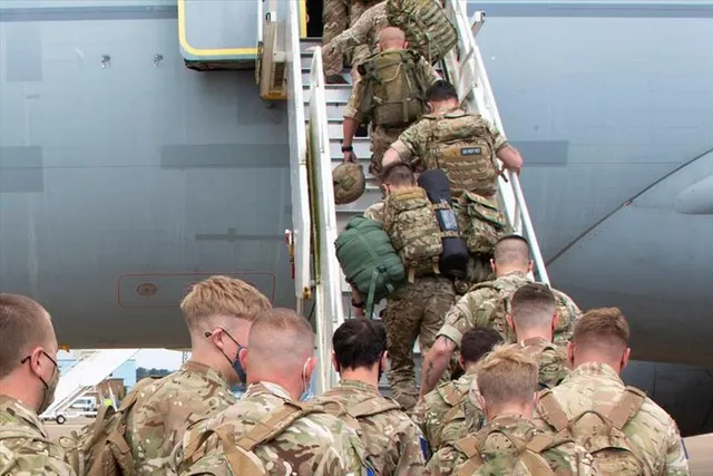 ব্রিটেনে ইউক্রেনের সেনা