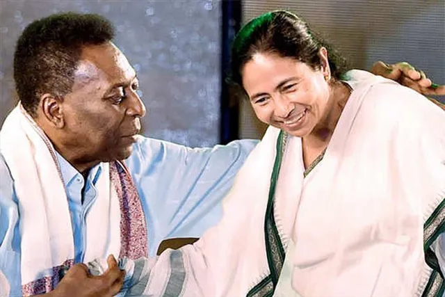 পেলের মৃত্যুতে এবার গভীর শোকপ্রকাশ করলেন মুখ্যমন্ত্রী