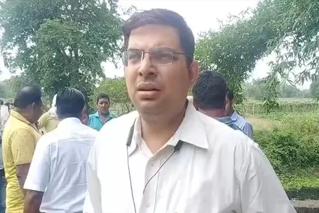 রানীগঞ্জে চাষীদের দীর্ঘদিনের সমস্যা সমাধানের উদ্যোগ, শুনুন আধিকারিকের বক্তব্য