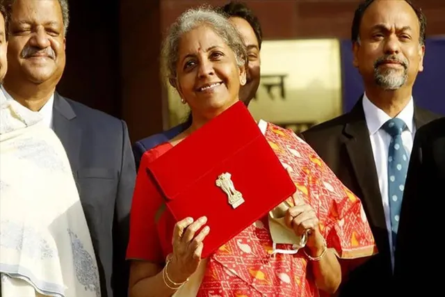 বাজেটে আরও বেশি সেক্টরের জন্য PLI স্কিম ঘোষণা করতে পারে সরকার!