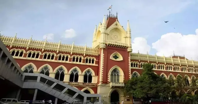 হাইকোর্টের প্রশ্নের মুখে রাজ্যের স্বরাষ্ট্রসচিব