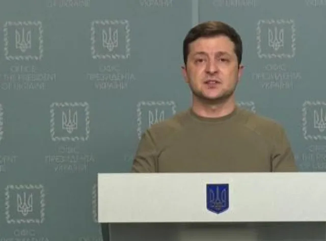 রাশিয়ার সাথে সংযোগ, ইউক্রেনের দুই প্রধান বরখাস্ত