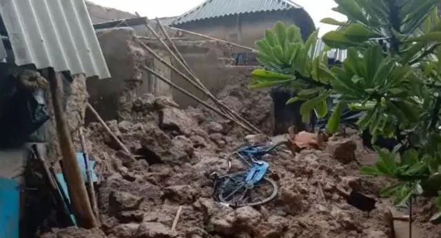 বাড়ি ভেঙে পড়া থেকে বাঁচতে অন্যত্র আশ্রয়! তবু শেষ রক্ষা হলো না