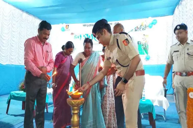 ঝাড়গ্রাম জেলা পুলিশের উদ্যোগে লক্ষ্যভেদ কর্মসূচির দ্বিতীয় অধ্যায়ের সূচনা