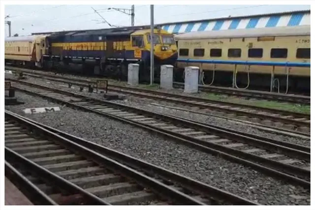 সকল দেশের সেরা, কার্বন রোধে খড়গপুর বিভাগের বিরল নজির