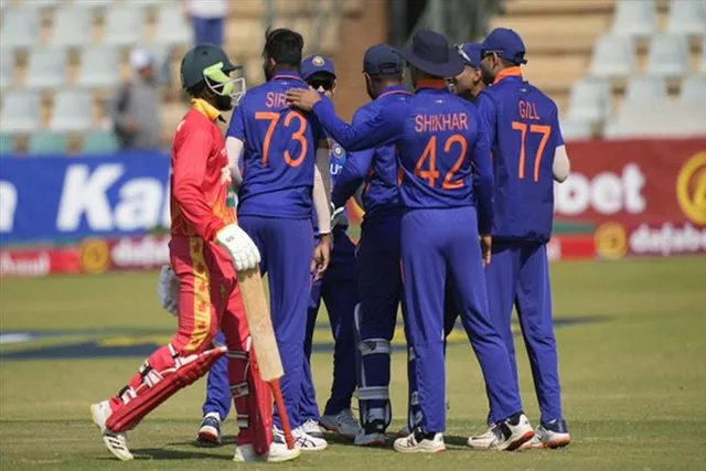 ১৬১ রানে শেষ জিম্বাবোয়ের ইনিংস