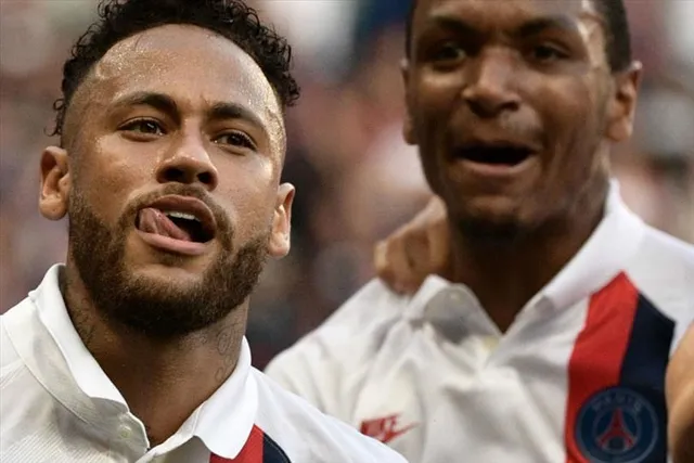 পিএসজিতেই থাকতে চাইঃ নেইমার