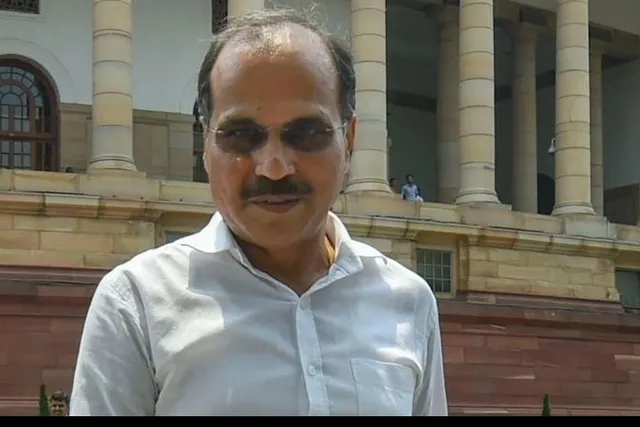 কাশ্মীর নিয়ে সরকারের নীতি সম্পূর্ণ ব্যর্থ হয়েছে : অধীর রঞ্জন চৌধুরী