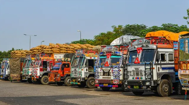 পরিবহণ ক্ষেত্রে বড় ঘোষণা রাজ্যের