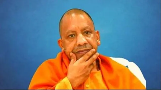 প্রধানমন্ত্রী নরেন্দ্র মোদীর মা হীরাবেন মোদীর প্রয়াণে শোক প্রকাশ করেছেন যোগী