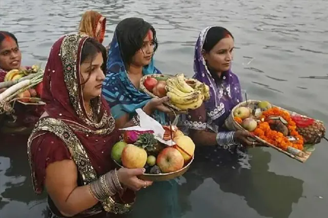 যমুনার নির্ধারিত ঘাটগুলিতে করা যাবে ছট পুজো