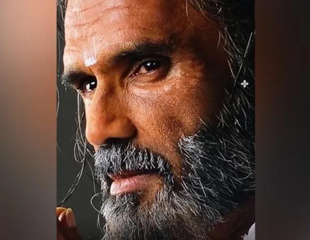 ডেবিউ সিরিজ 'ধারাভি ব্যাঙ্ক'-এ 'থালাইভা' চরিত্রে অভিনয় করবেন সুনীল শেট্টি