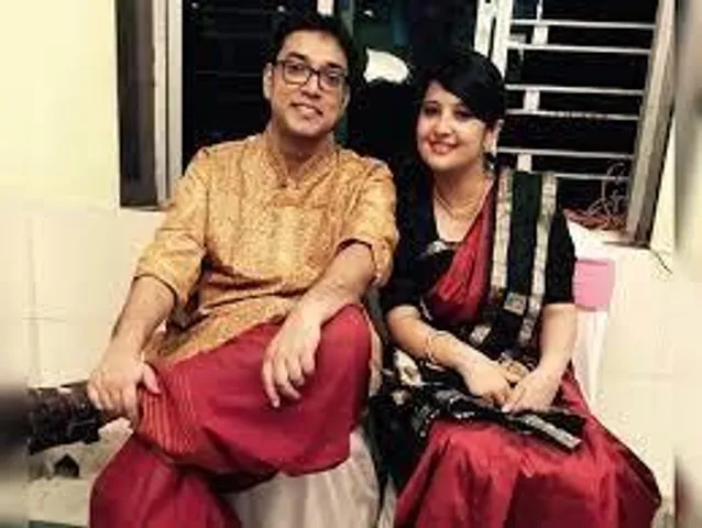 সোশ্যাল মিডিয়ায় বিবাহ-বিচ্ছেদের ঘোষণা অনুপম রায়ের