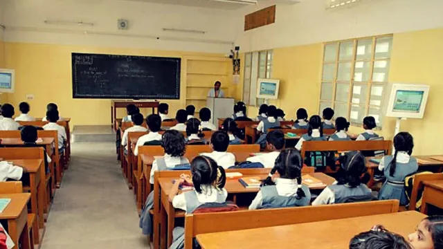 স্কুলগুলিকে কড়া নির্দেশ রাজ্যের