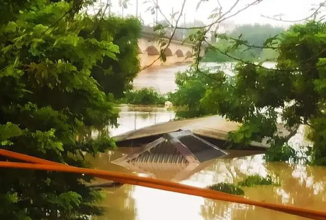ডিভিসির ছাড়া জলে ডুবল আরামবাগ, ভাঙলো ৫০০০ বাড়ি
