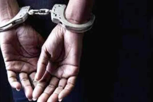 জাল সোনা দিয়ে জুয়েলার্সকে প্রতারণা, গ্রেফতার ১