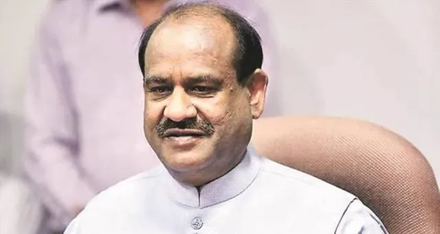 ফের বিতর্কে জড়ালেন লোকসভার স্পিকার