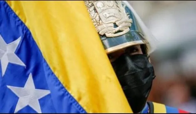 ভেনেজুয়েলার ৪ সরকারি কর্মকর্তাকে গ্রেপ্তার করল পুলিশ