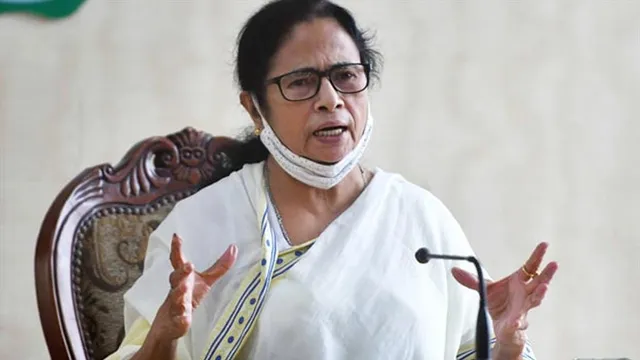 কোভিড থেকে বাঁচতে মাথা ও চুল ঢেকে রাখার পরামর্শ মুখ্যমন্ত্রীর