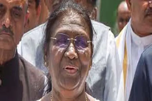 রাজঘাট থেকে রওনা দিলেন দ্রৌপদি মুর্মু