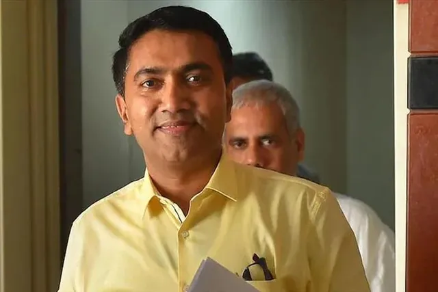 গোয়ায় বিজেপির সরকার গঠন কবে?