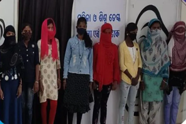 পাচারের আগেই ৩ জন নাবালিকা সহ ১৬ জন মহিলাকে উদ্ধার করল RPF