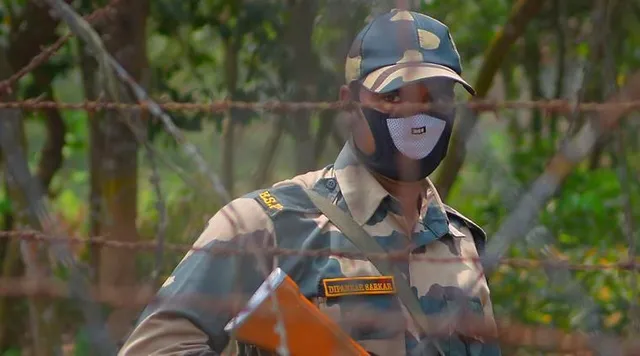 সীমান্ত রেখায় বিস্ফোরক সামগ্রী উদ্ধার করলো BSF