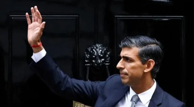 ঋষি সুনাকের দিকে আঙুল তুললেন বিরোধী সাংসদ,রইলো ভিডিও