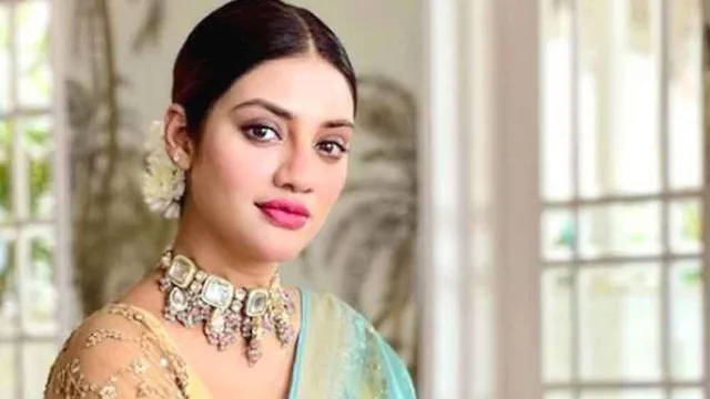 এবার সঞ্চালনায় নুসরত