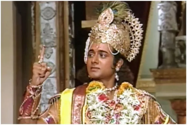 ১২ বছরের সম্পর্কের ইতি, ঘর ভাঙল 'কৃষ্ণে'র