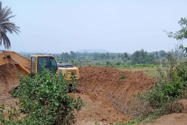 বারাবনিতে ইট পাচার চক্র