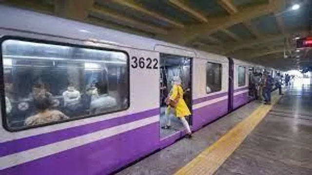 সোমবার থেকে আরও বাড়ছে মেট্রো