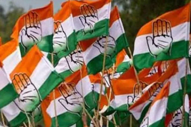 কংগ্রেস এজেন্টদের বুথ থেকে বের করে দেওয়ার অভিযোগ