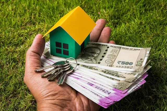 বাড়ির এইখানে রাখুন টাকা, রাতারাতি ফুলে ফেঁপে উঠবেন আপনি