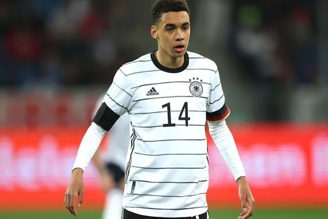 এটা দুর্ভাগ্য যে জামাল মুসিয়ালা টুর্নামেন্টে খেলাতে পারবেন না: হ্যান্সি ফ্লিক