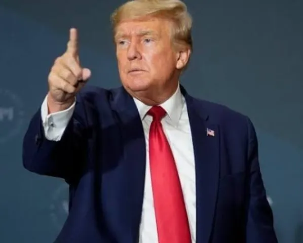 ট্রাম্পের বাসভবন থেকে উদ্ধার গোপন নথি