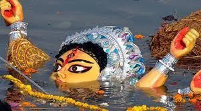 ১৮ অক্টোবরের মধ্যে বিসর্জন দিতে হবে দুর্গা প্রতিমা