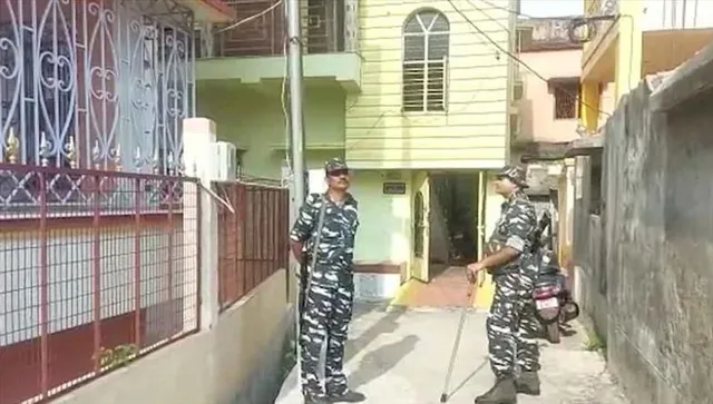 তৃণমূল কাউন্সিলর-সহ তিন অনুব্রত ঘনিষ্ঠের বাড়িতে হানা সিবিআইয়ের