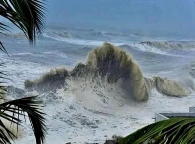 ঘূর্ণিঝড় সিত্রাংয়ে বাংলাদেশে ৭ জন নিহত