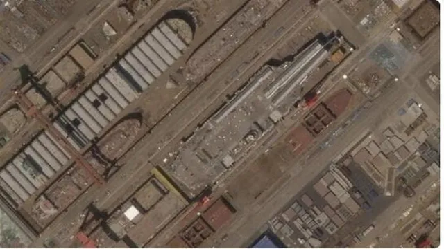 চীন তার দ্বিতীয় এবং তৃতীয় হোম-বিল্ট, এয়ারক্রাফ্ট ক্যারিয়ার চালুর জন্য প্রস্তুতি নিচ্ছে