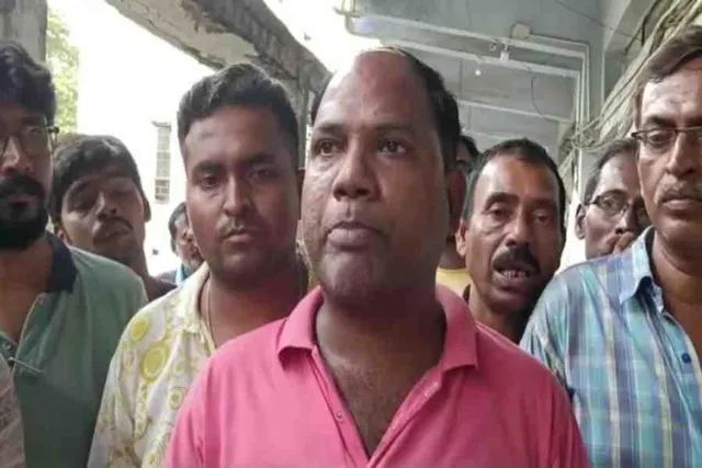 অটো চালকদের বিক্ষোভ