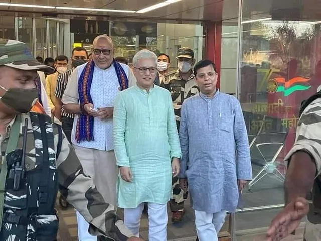 ত্রিপুরায় কেন্দ্রীয় গ্রামোন্নয়ন মন্ত্রক ও কেন্দ্রীয় সংখ্যালঘু কল্যাণ দপ্তরের মন্ত্রী