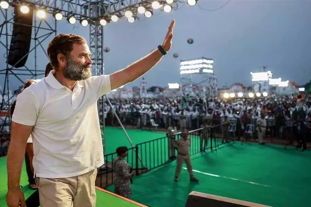 গুজরাট নির্বাচন : ২ টি জনসভায় ভাষণ দেবেন রাহুল