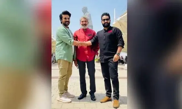 আরআরআর ছবির প্রমোশন স্ট্যাচু অফ ইউনিটিতে