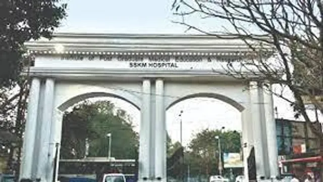 ভাইকে দেখতে এসএসকেএমে মুখ্যমন্ত্রী