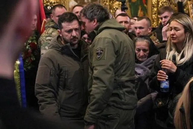 বাখমুতে এক সপ্তাহেরও কম সময়ে ১,১০০ এরও বেশি রুশ সেনা নিহতঃ জেলেনস্কি