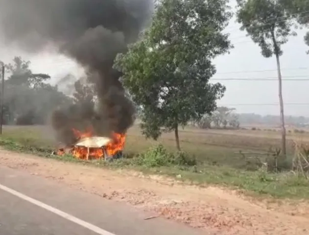 পূর্ব মেদিনীপুরে মর্মান্তিক পথ দুর্ঘটনায় মৃত ৪